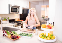 Making Healthy Taste Delicious With Registered Dietitian Elise Harlow
